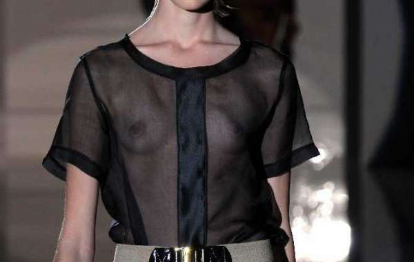 Golden Goose Sneaker