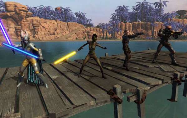 What activities can players challenge in Star Wars: The Old Republic’s Life Day?