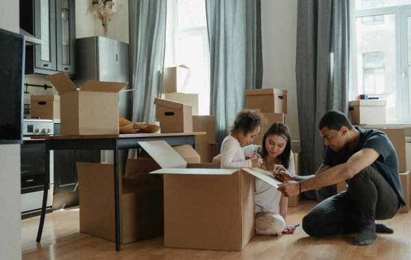 The Convenience of Renting Moving Equipment
