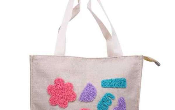 Practical and Stylish The Benefits of Promotional Waterproof Cosmetic Bags