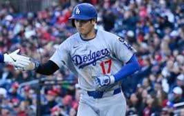 Reactions towards Roki Sasaki's primary league debut at the Tokyo Dome