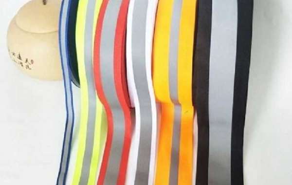 What Makes Polyester Webbing a Practical Choice for Everyday Use?